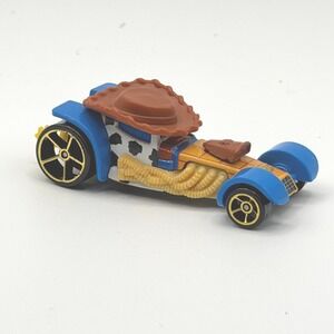 Hot Wheels Disney Pixar Toy Story Woody Character Car GCY53 2018 Mattel 1:64